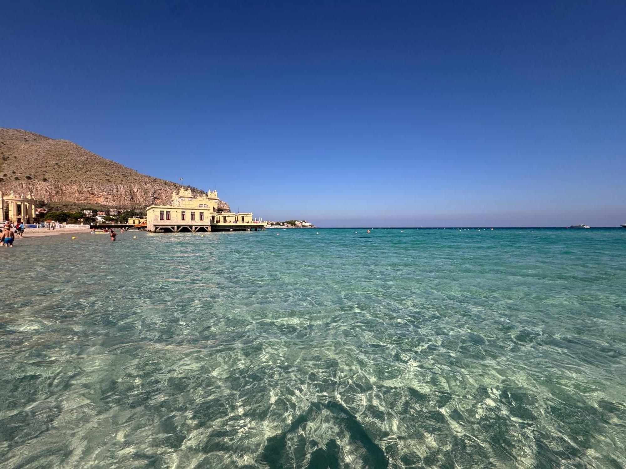 Mondello Cottage Bagian luar foto