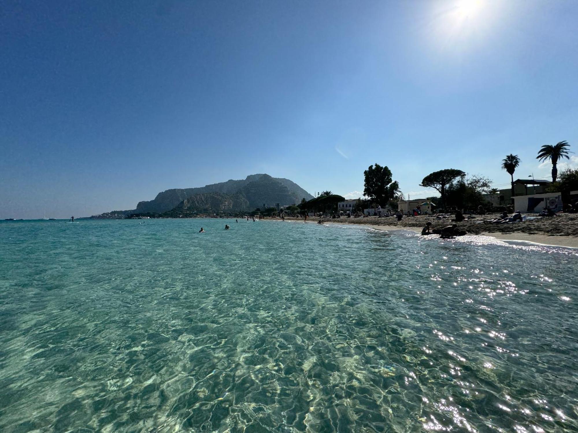 Mondello Cottage Bagian luar foto
